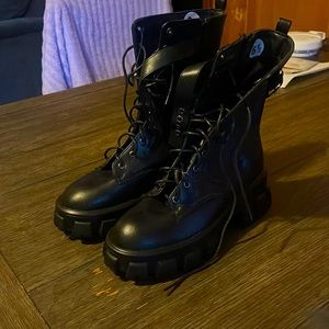 Krystal Boots Size 6 1/2. There are small damage to the side of the boot.